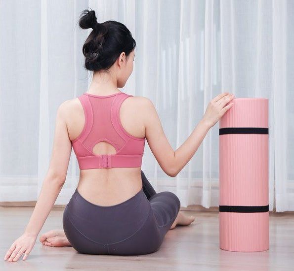 Tapis de yoga épais et antidérapant