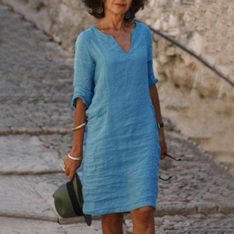Robe d'été en coton et lin avec coutures classiques et taille haute