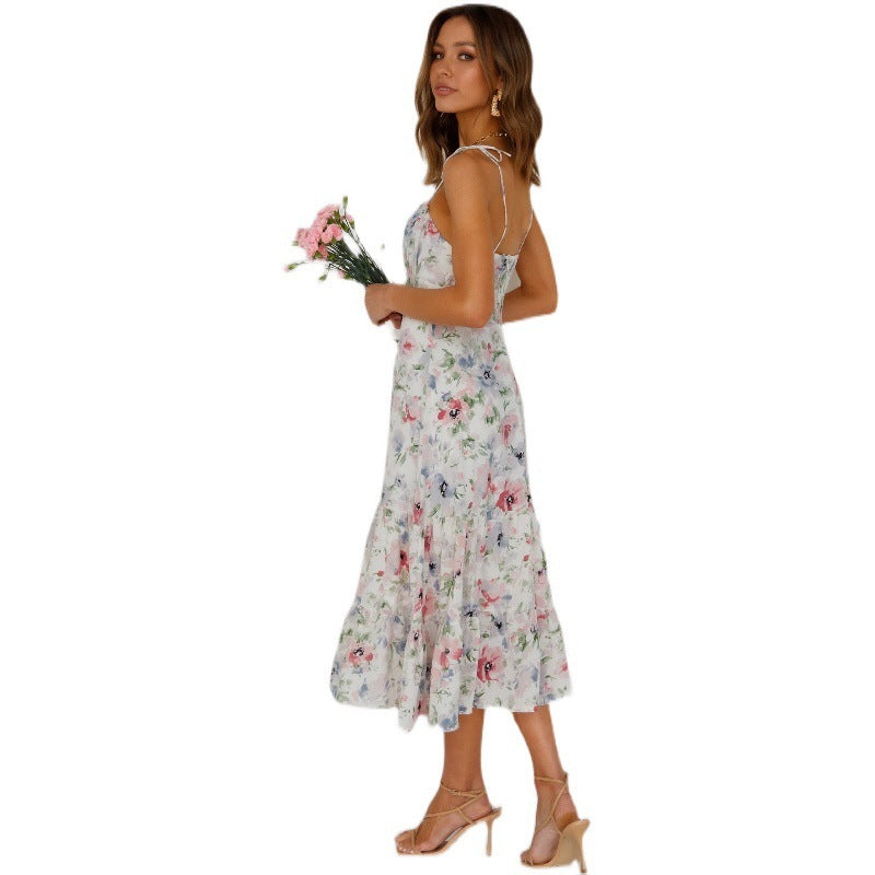 Mini-robe à imprimé vert doux avec soutien-gorge mature