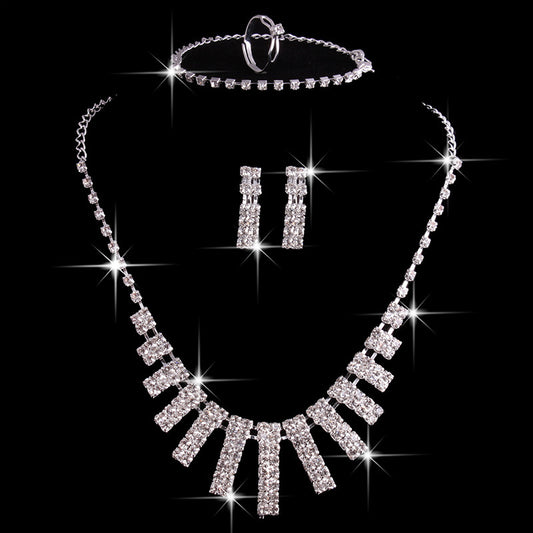 Ensemble de 4 colliers et boucles d'oreilles en strass, bague et bracelet, bijoux fantaisie pour femmes