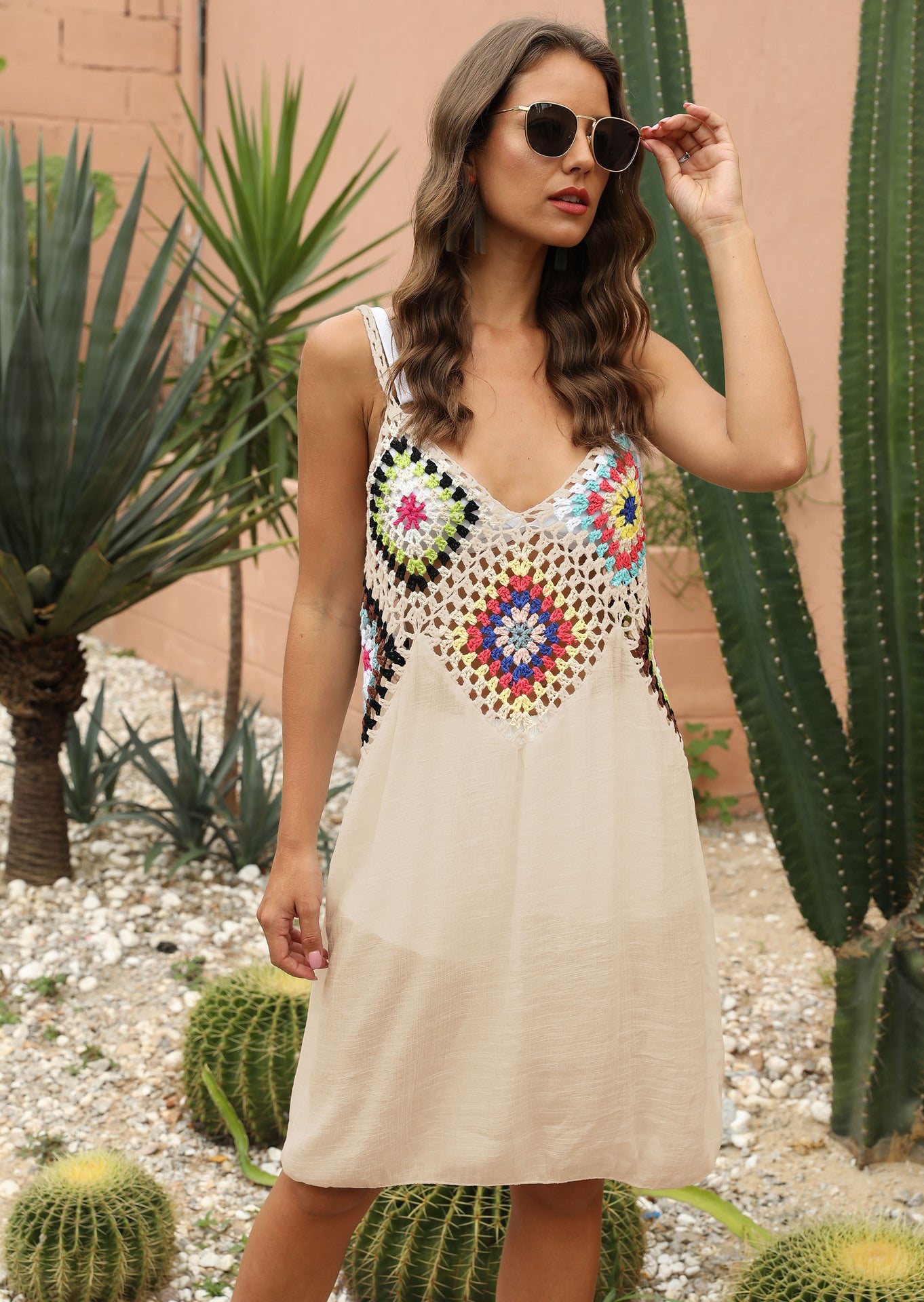 Robe à bretelles au crochet style bohème
