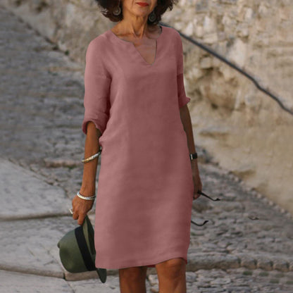 Robe d'été en coton et lin avec coutures classiques et taille haute